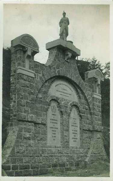 Tamines - Monument du caporal Lefeuvre - 25 ko