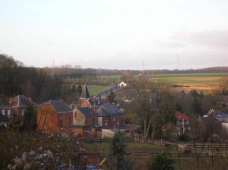 Lobbes - vue vers la Portelette - 18 ko