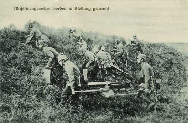 Soldats allemands installant des mitrailleuses - 42.4 ko